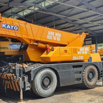 Kato CR 25 H - xe rùa 25 tấn 