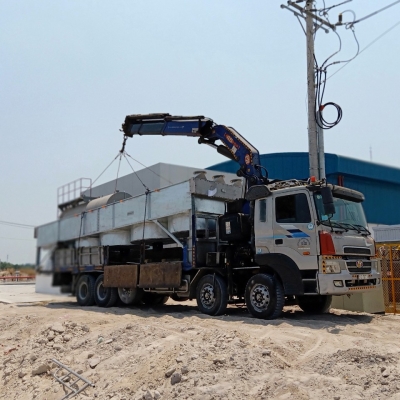 XE TẢI CẨU CẦN GẬP 12 TẤN